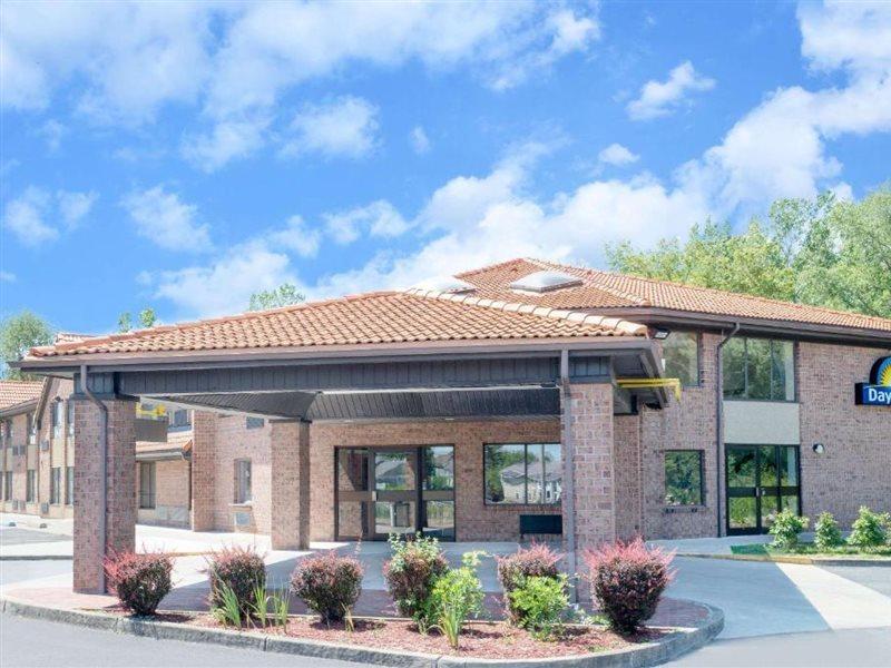 Days Inn By Wyndham Geneva/Finger Lakes Εξωτερικό φωτογραφία