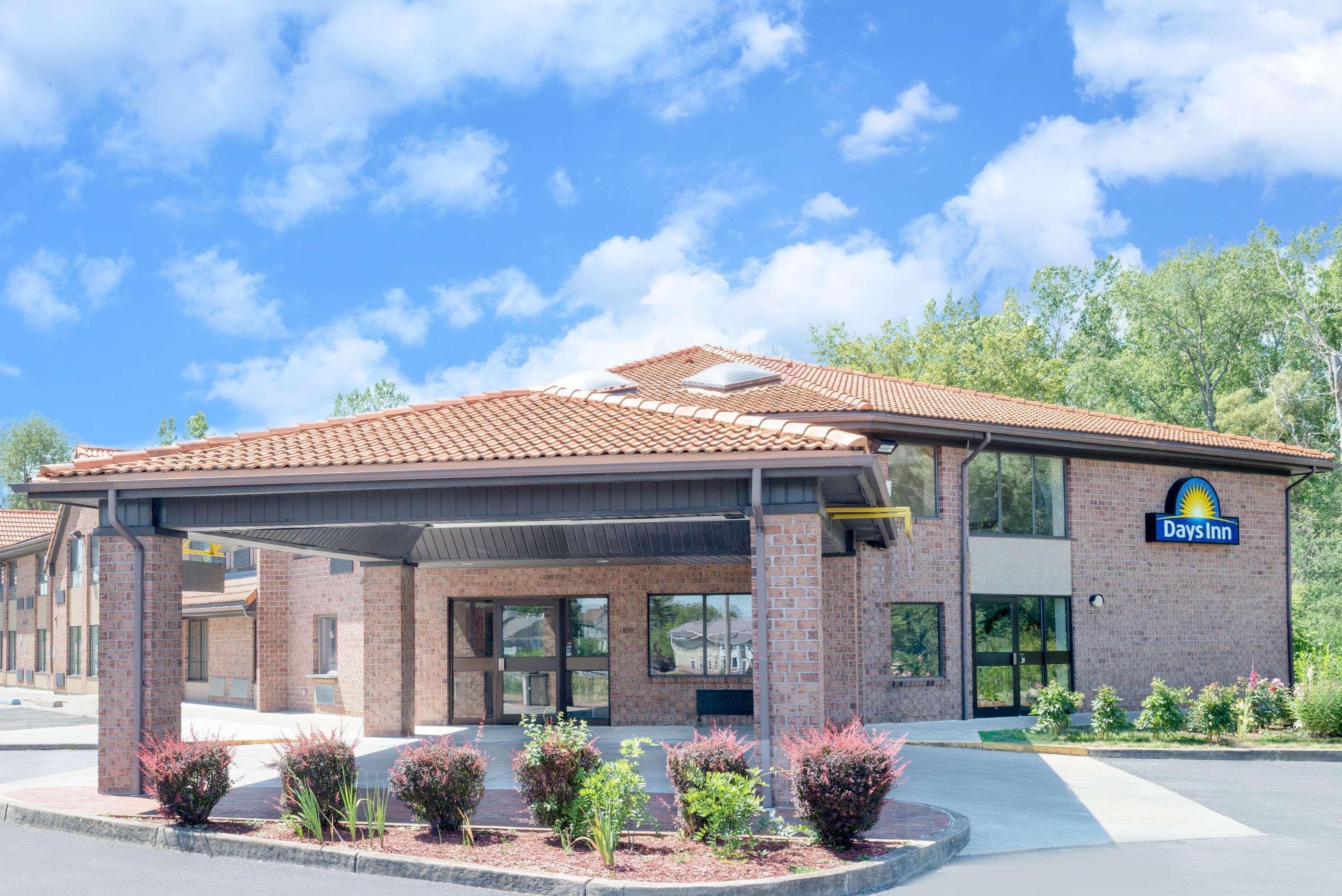 Days Inn By Wyndham Geneva/Finger Lakes Εξωτερικό φωτογραφία