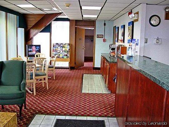 Days Inn By Wyndham Geneva/Finger Lakes Εσωτερικό φωτογραφία